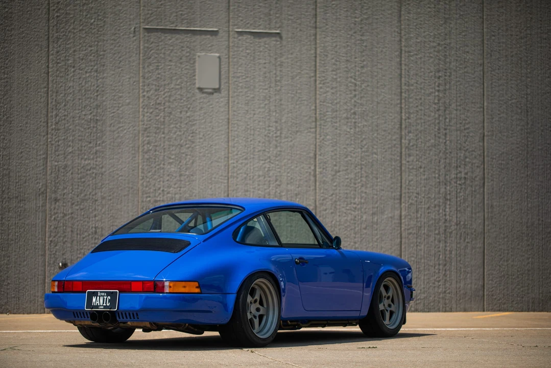 1987 Porsche 911 Carrera 3.2 - Image 9 of 31
