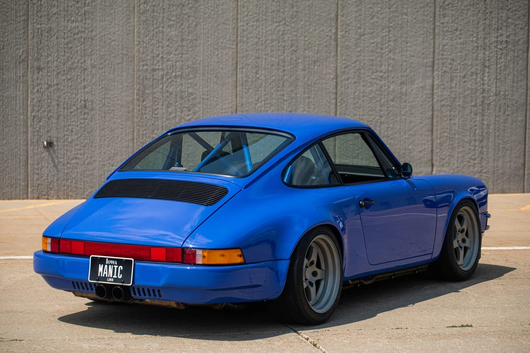 1987 Porsche 911 Carrera 3.2 - Image 10 of 31