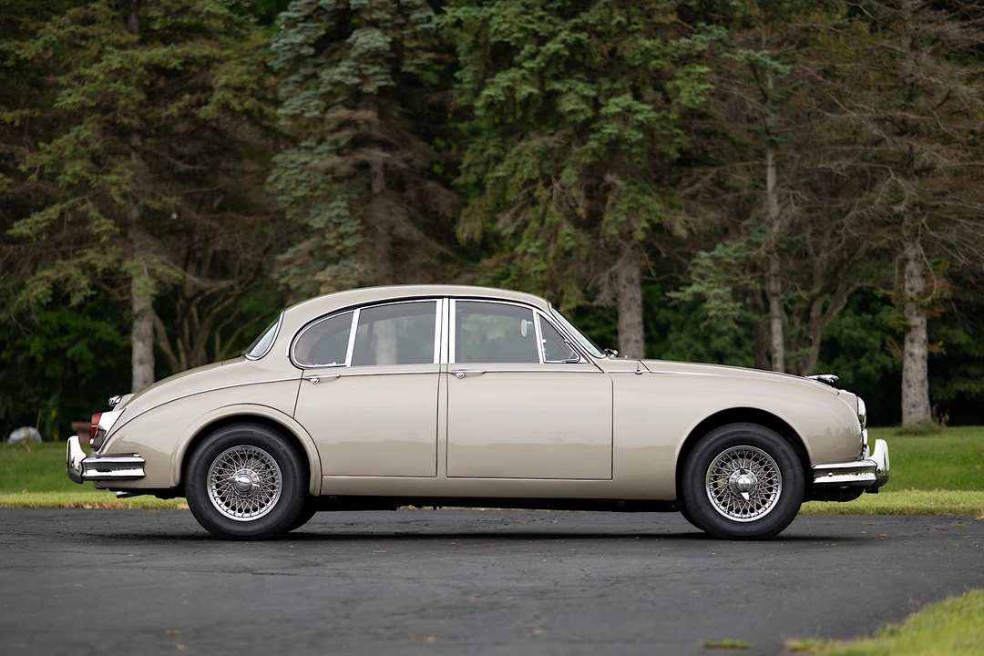 1964 Jaguar Mark II - Image 10 of 31