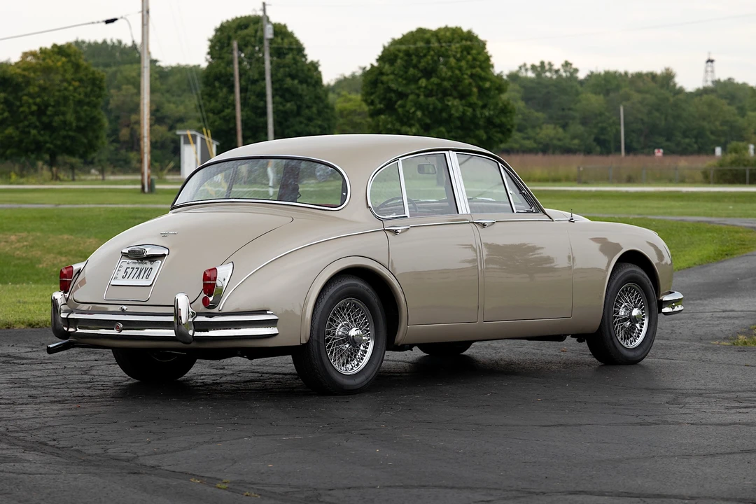 1964 Jaguar Mark II - Image 11 of 31