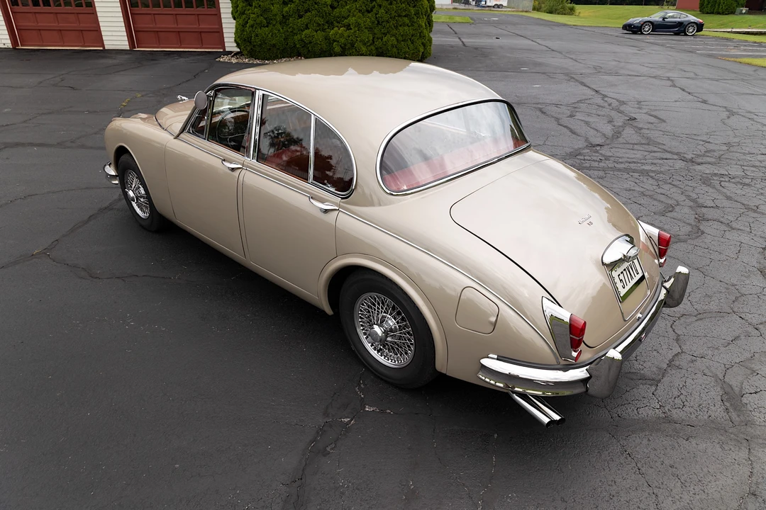 1964 Jaguar Mark II - Image 8 of 31