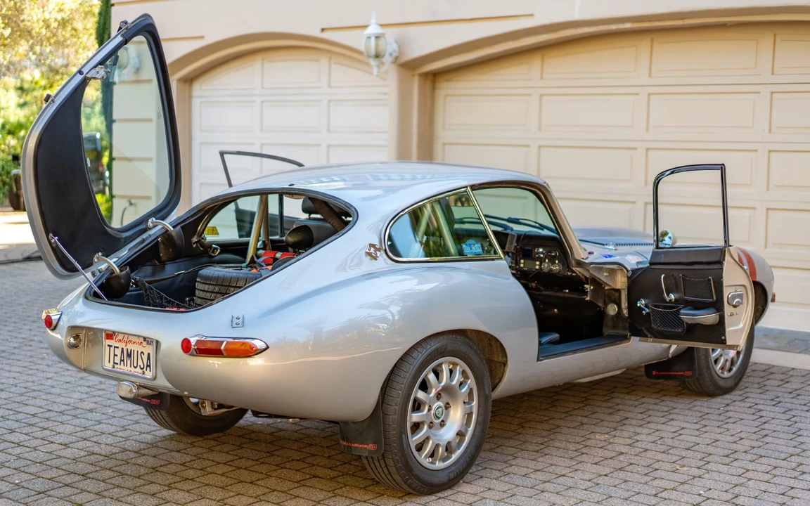 1966 Jaguar E-Type Series 1 - Image 11 of 31