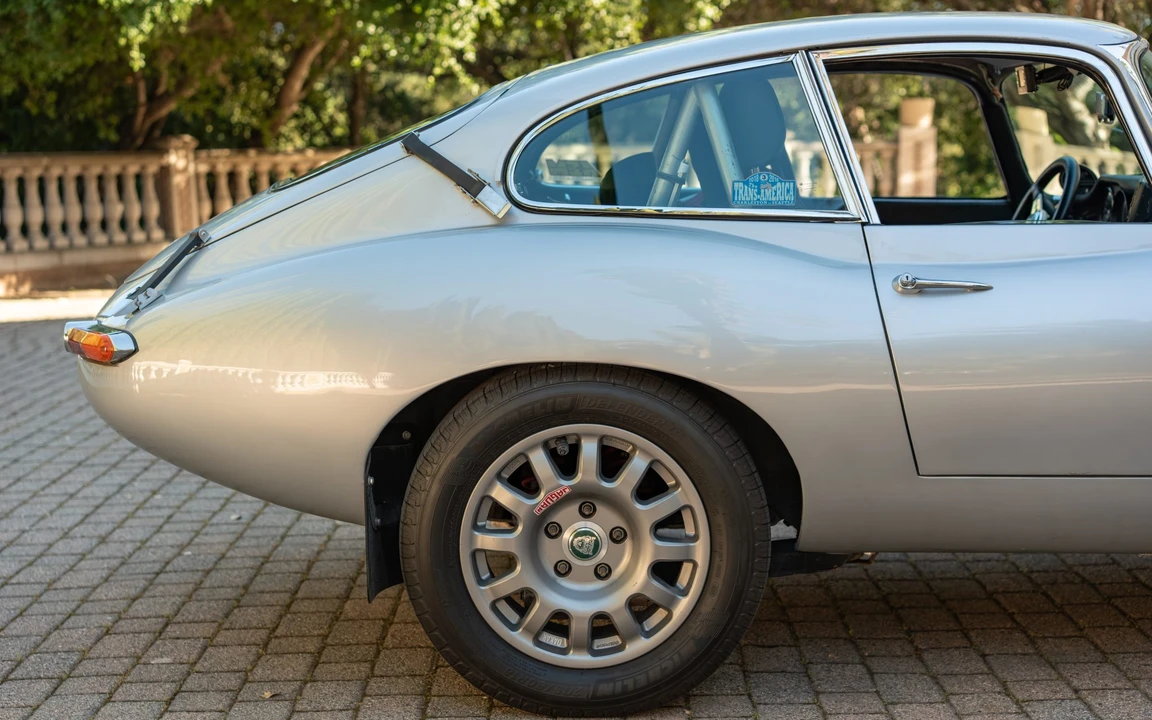1966 Jaguar E-Type Series 1 - Image 18 of 31