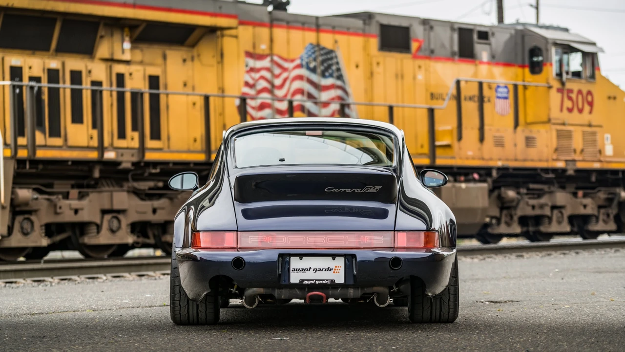 1992 Porsche 964 Carrera - Image 12 of 31