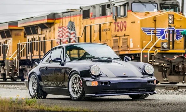 1992 Porsche 911 Carrera 2
