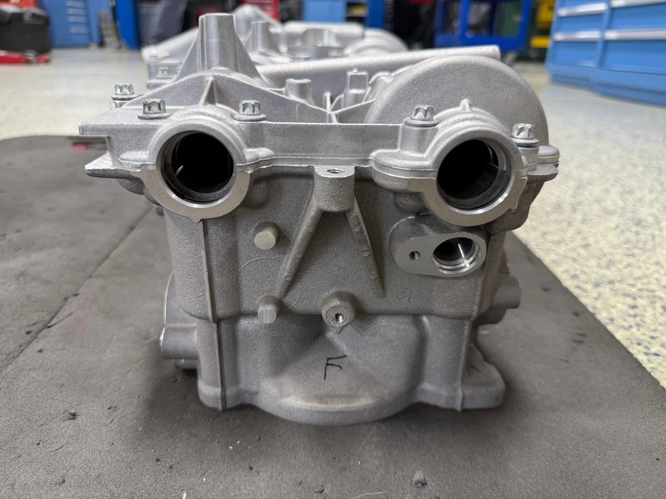 2005 Parts & Memorabilia Engines - Image 9 of 27