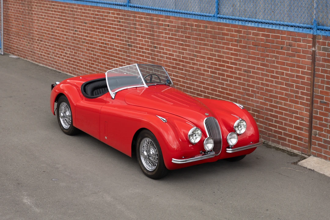 1952 Jaguar XK120 OTS Roadster - Image 25 of 31