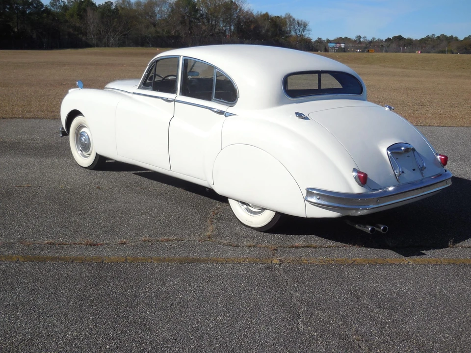 1954 Jaguar Mark VII & VIII & IX - Image 20 of 31