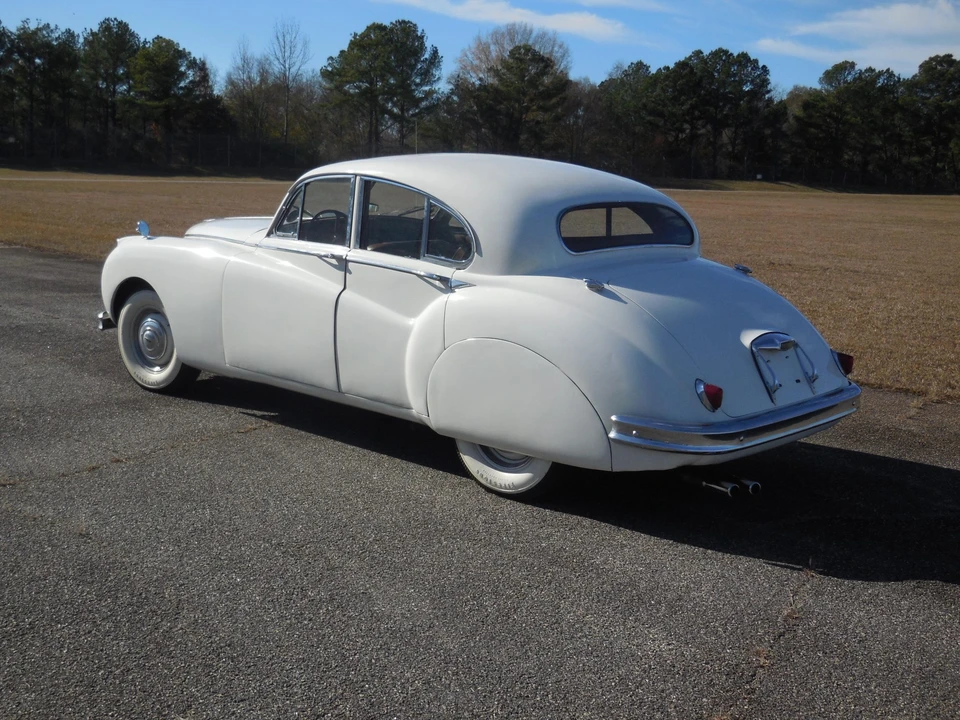 1954 Jaguar Mark VII & VIII & IX - Image 18 of 31