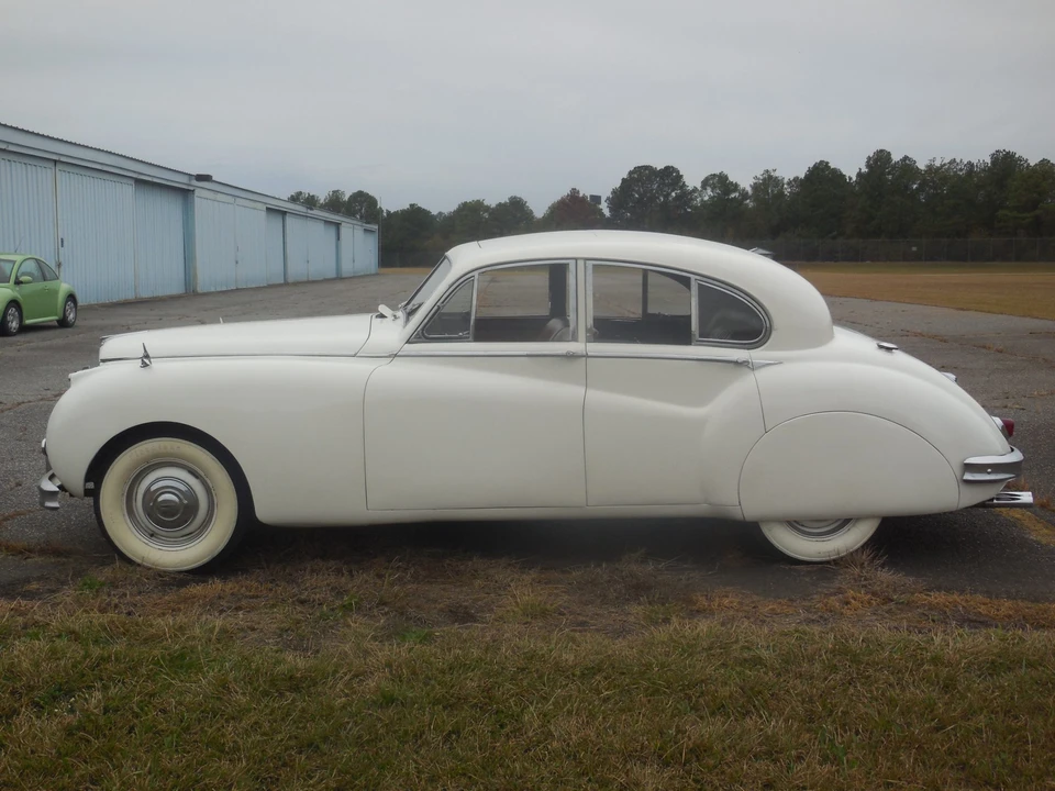 1954 Jaguar Mark VII & VIII & IX - Image 10 of 31
