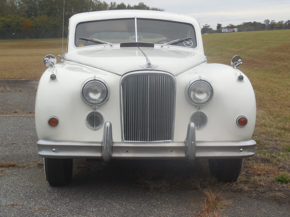 1954 Jaguar Mark VII & VIII & IX - Image 4 of 31