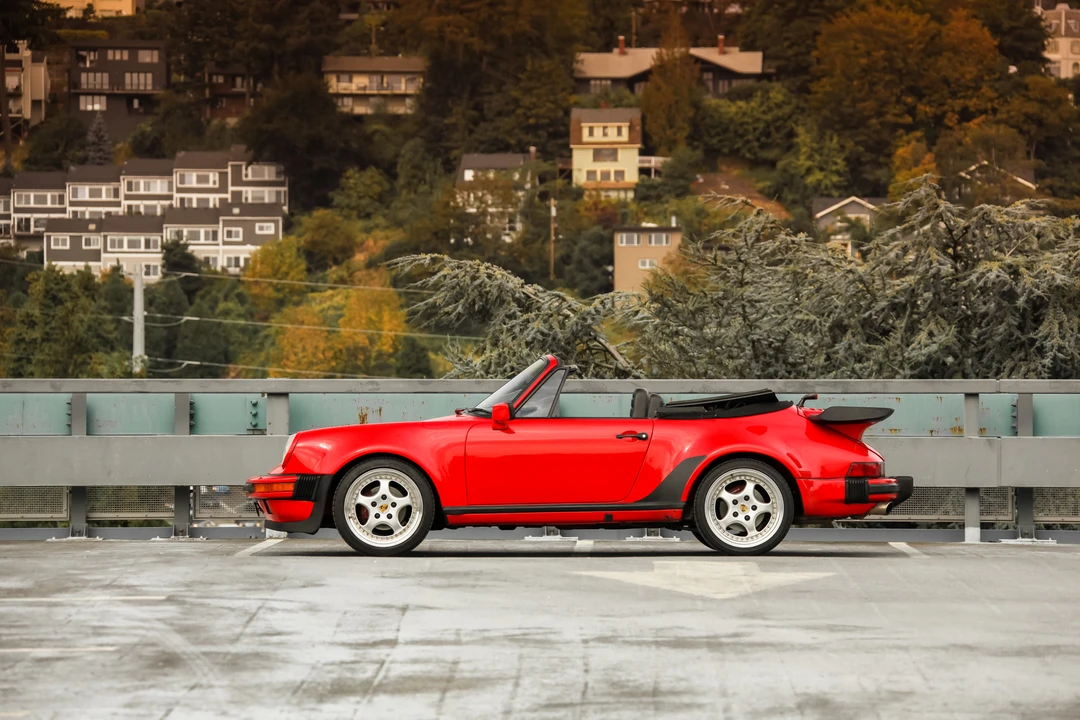 1986 Porsche 911 Carrera 3.2 - Image 2 of 31