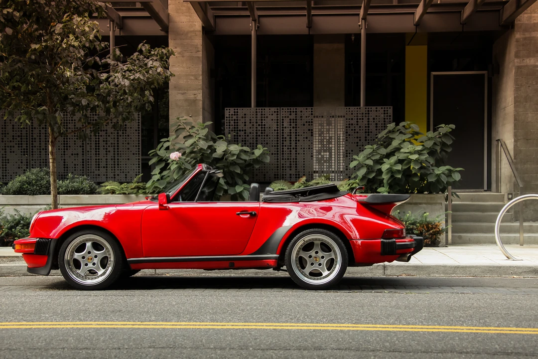 1986 Porsche 911 Carrera 3.2 - Image 6 of 31