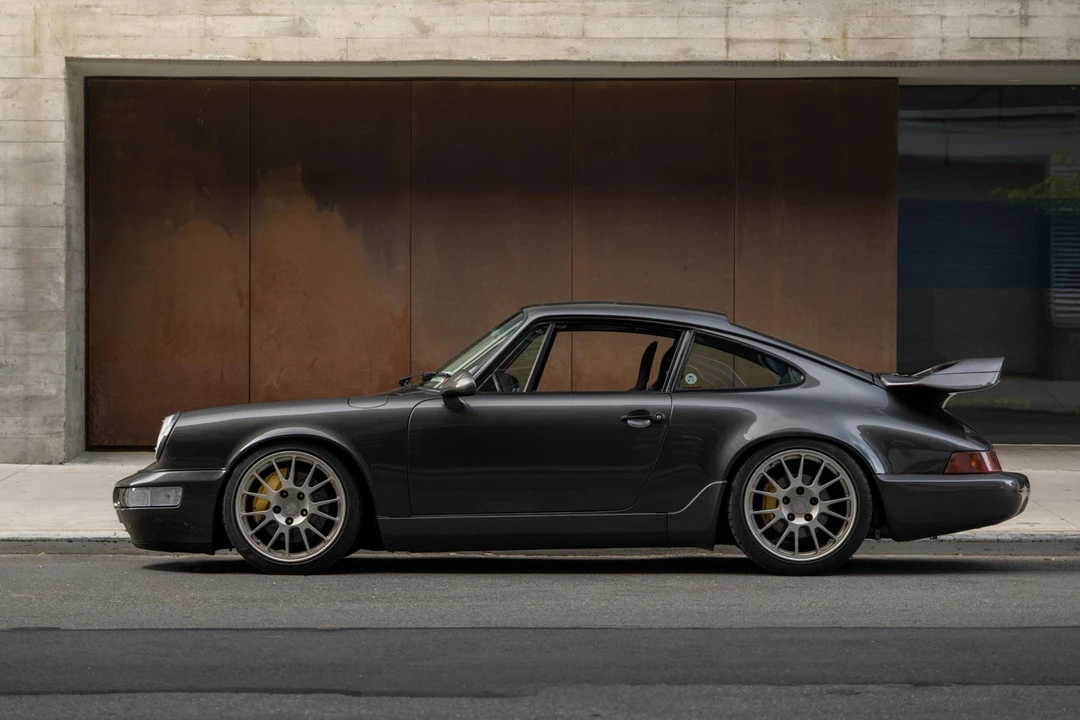 1990 Porsche 964 Carrera - Image 2 of 31