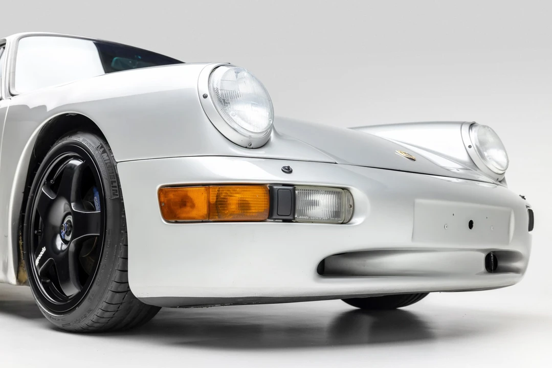 1990 Porsche 964 Carrera 4 - Image 21 of 31