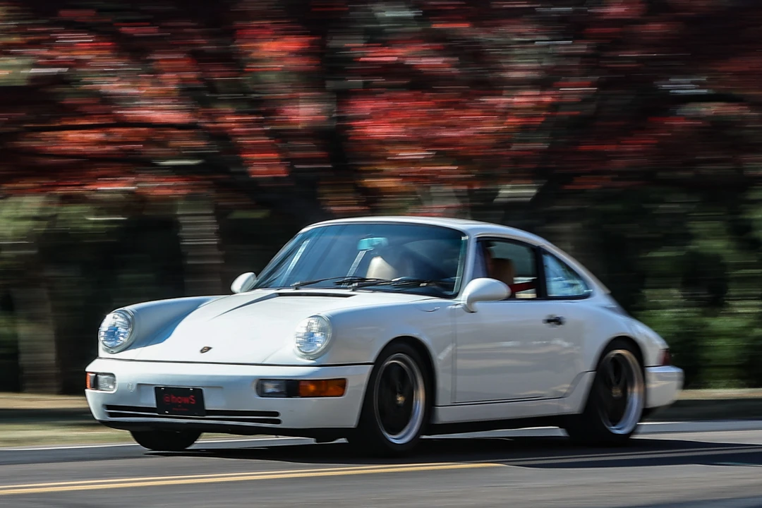 1993 Porsche 964 Carrera 4 - Image 4 of 31