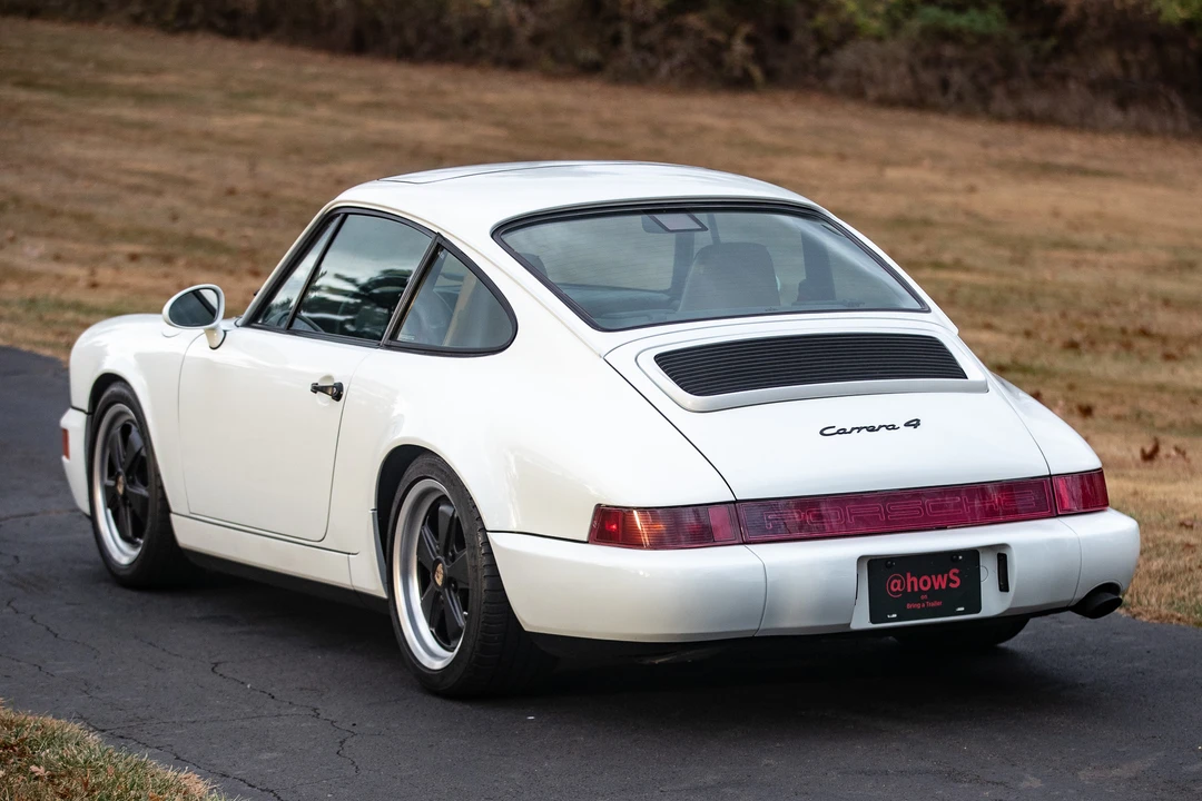 1993 Porsche 964 Carrera 4 - Image 24 of 31