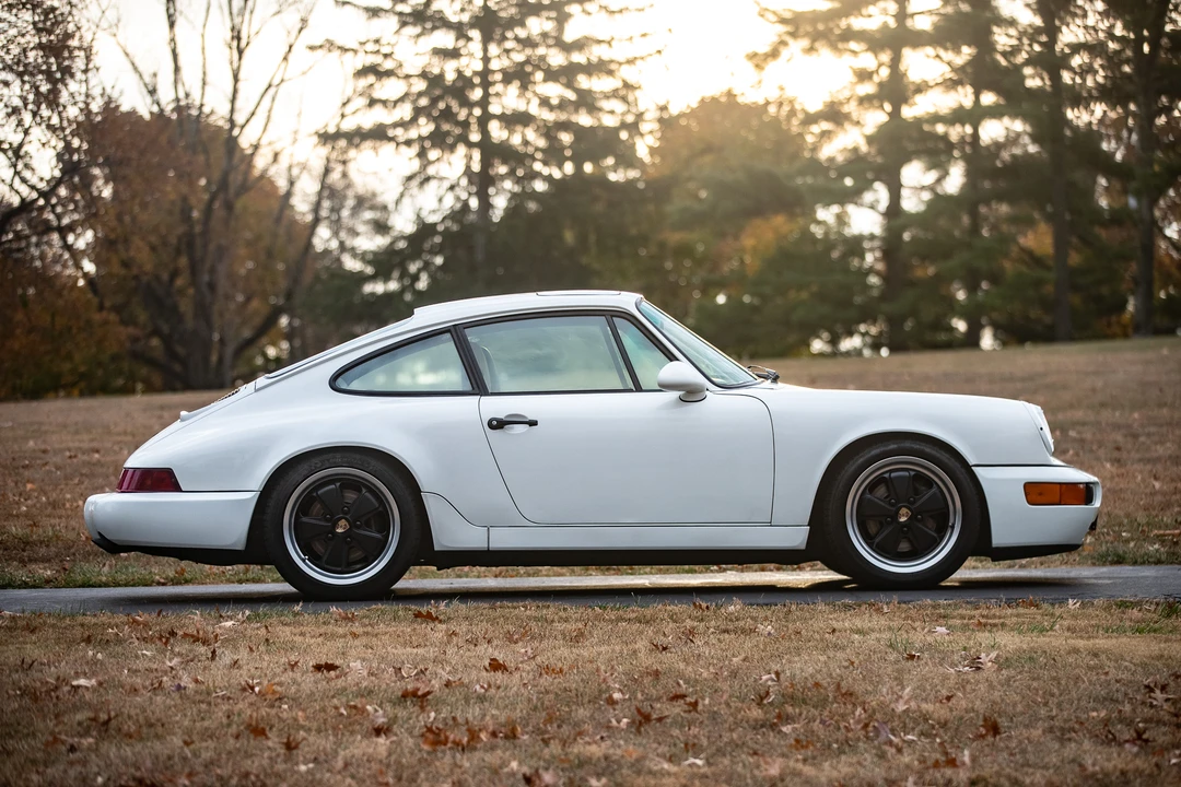 1993 Porsche 964 Carrera 4 - Image 17 of 31