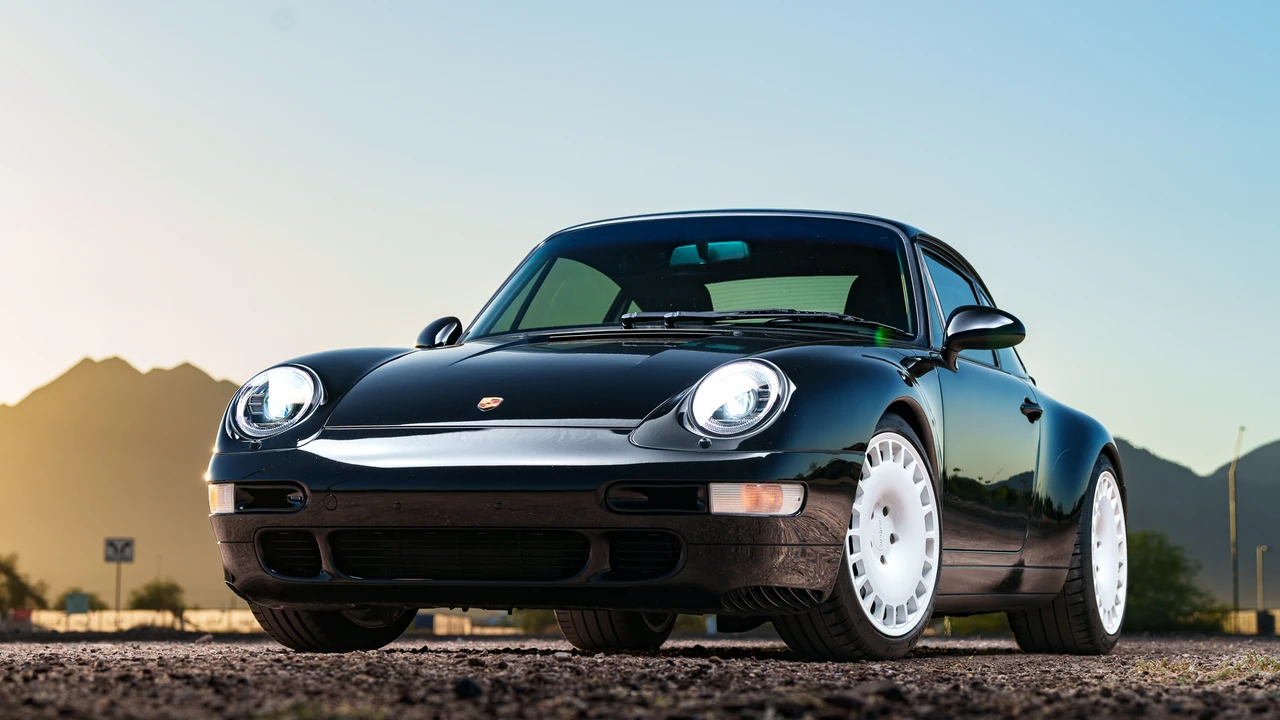 1995 Porsche 993 Carrera - Image 4 of 31