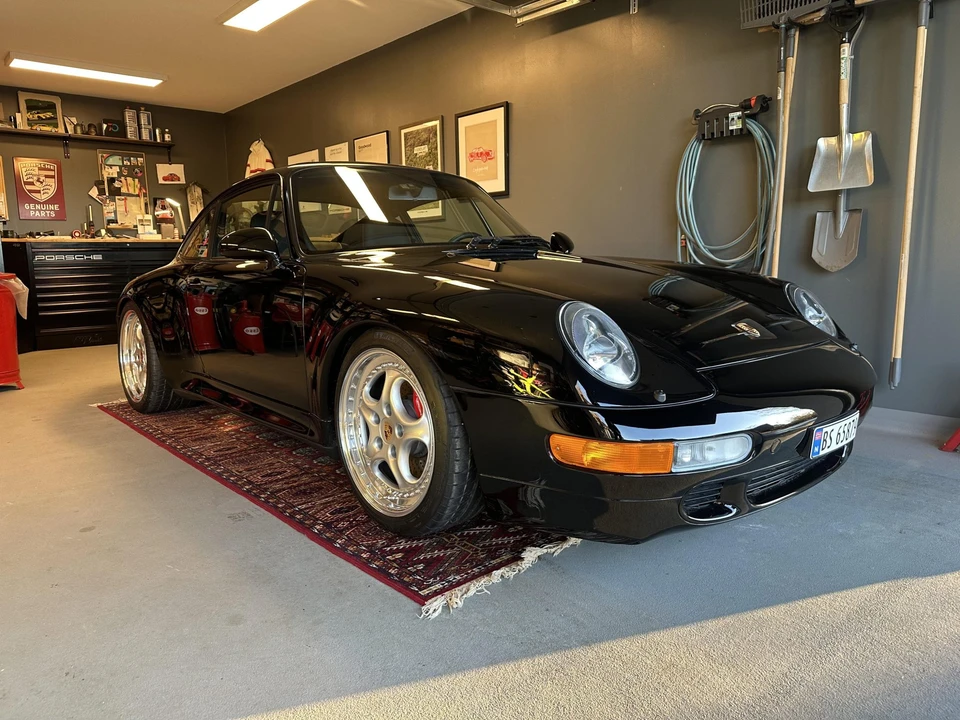 1996 Porsche 993 Carrera 4S - Image 22 of 31