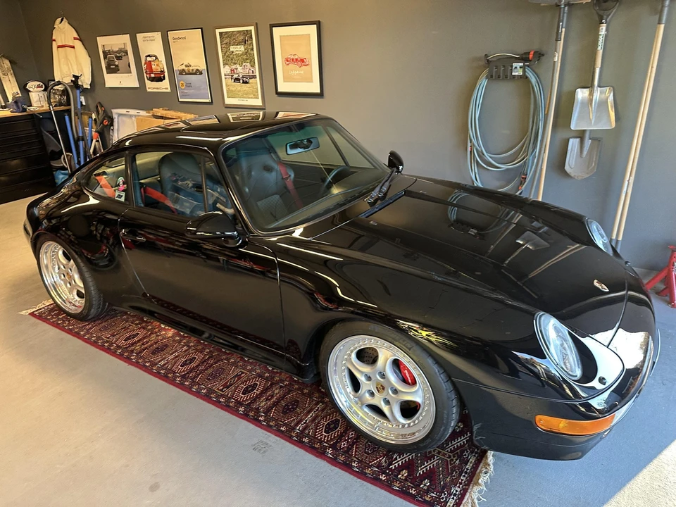 1996 Porsche 993 Carrera 4S - Image 26 of 31