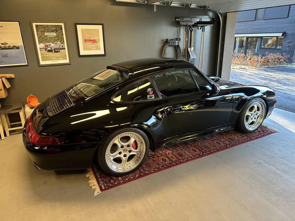 1996 Porsche 993 Carrera 4S - Image 28 of 31