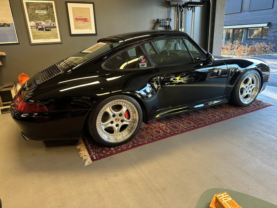 1996 Porsche 993 Carrera 4S - Image 27 of 31