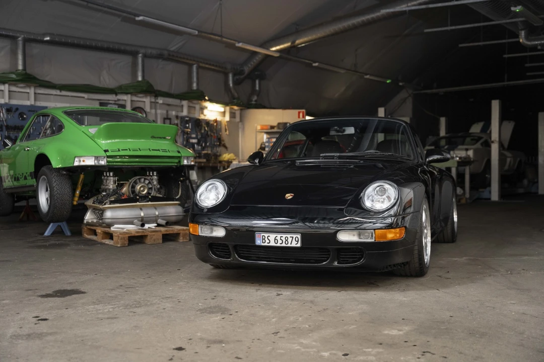 1996 Porsche 993 Carrera 4S - Image 4 of 31