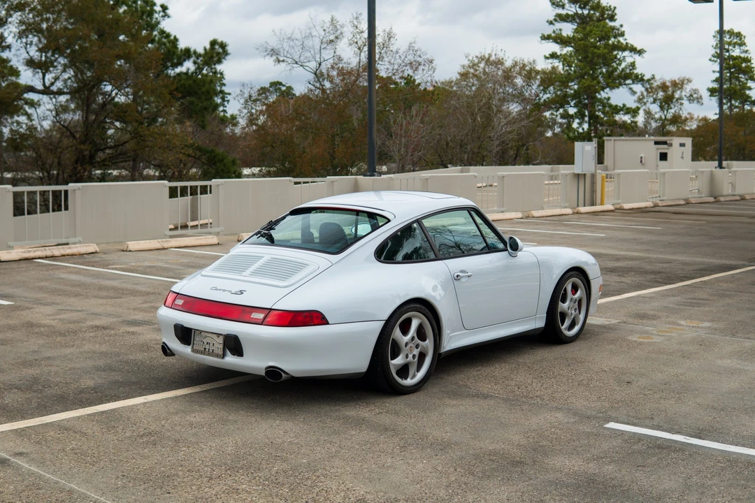 1997 Porsche 993 Carrera 4S - Image 15 of 31