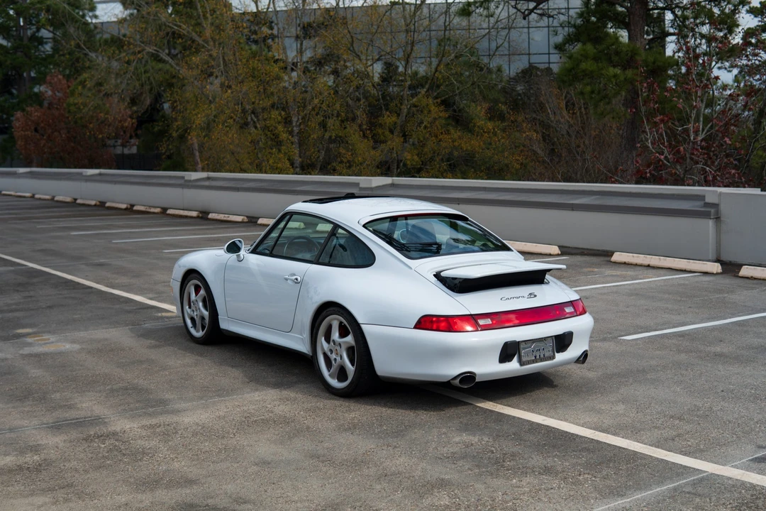 1997 Porsche 993 Carrera 4S - Image 25 of 31