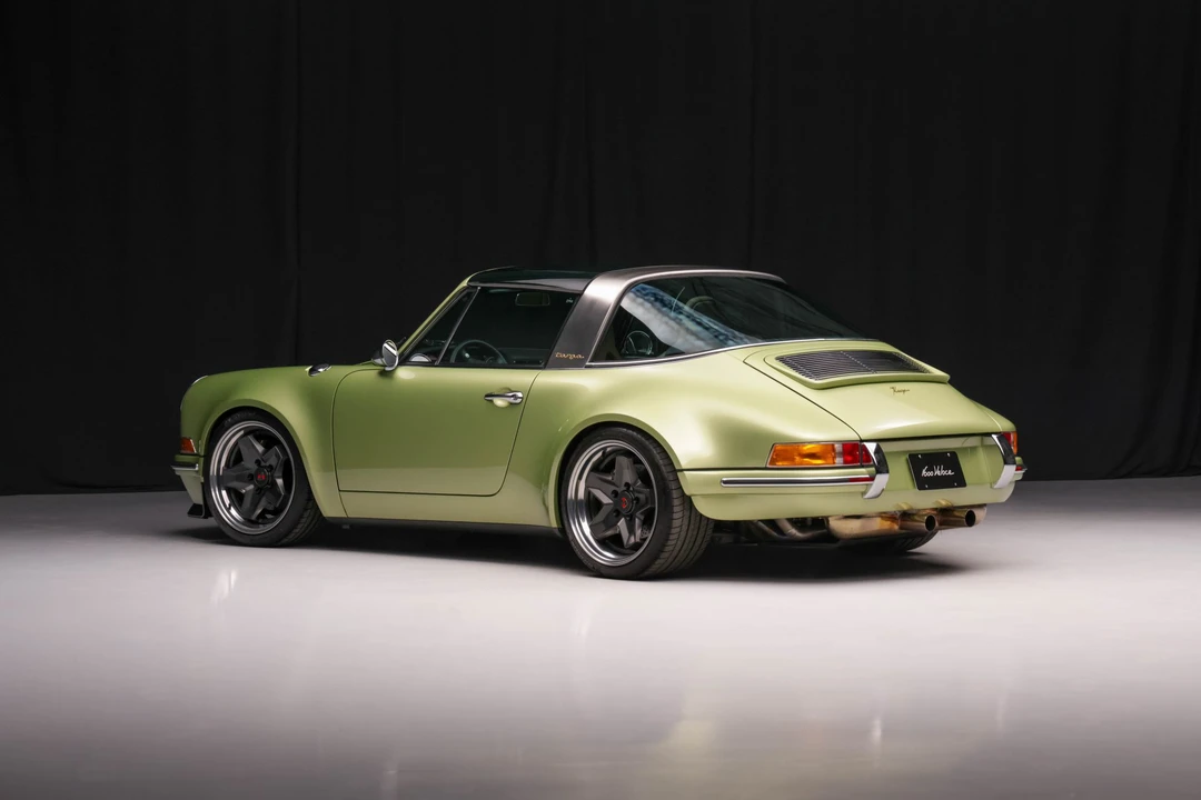 1998 Porsche 993 Carrera - Image 10 of 31