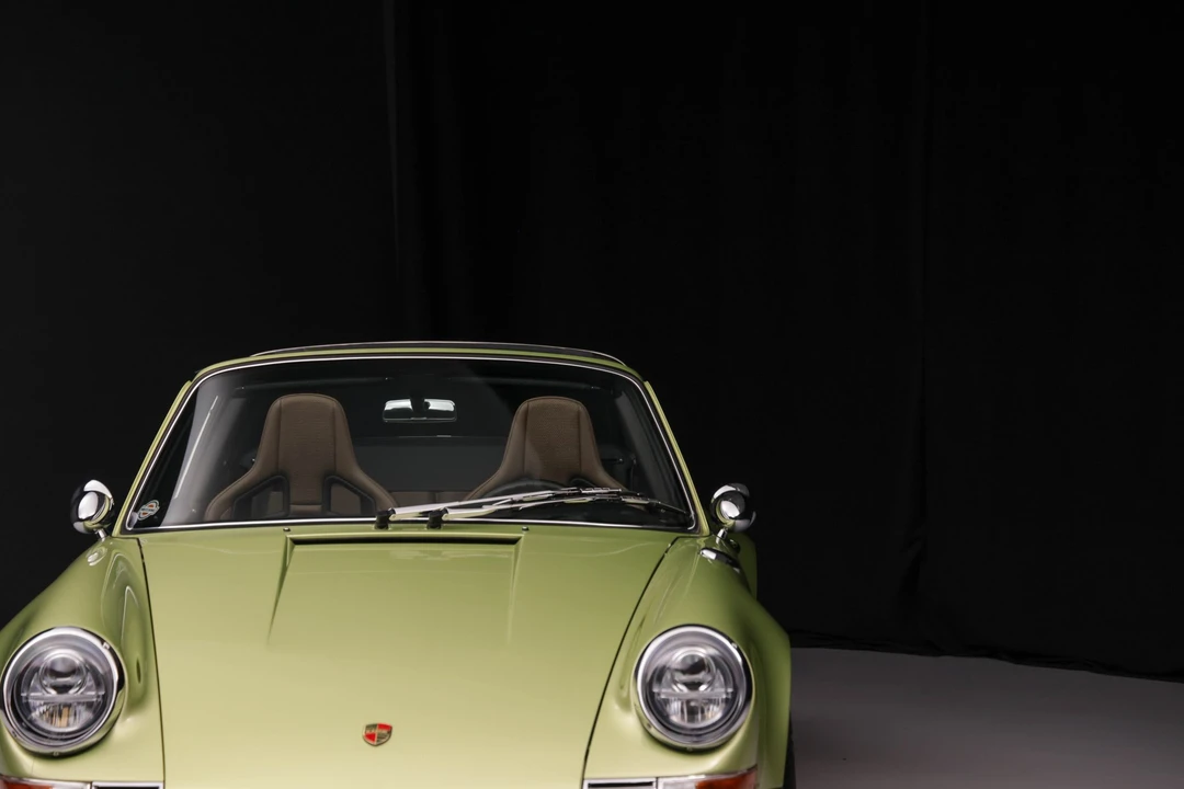 1998 Porsche 993 Carrera - Image 12 of 31
