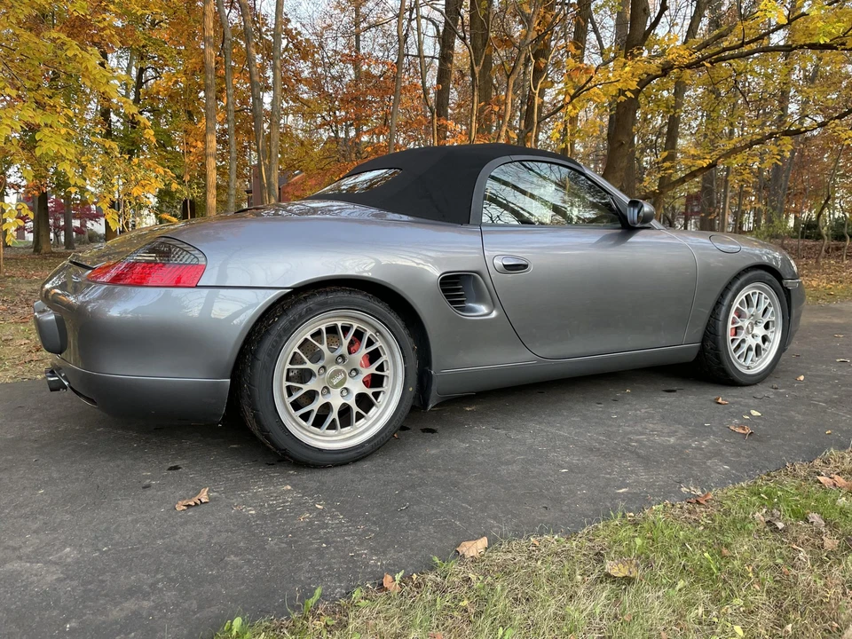 2001 Porsche 986 Boxster S - Image 18 of 31