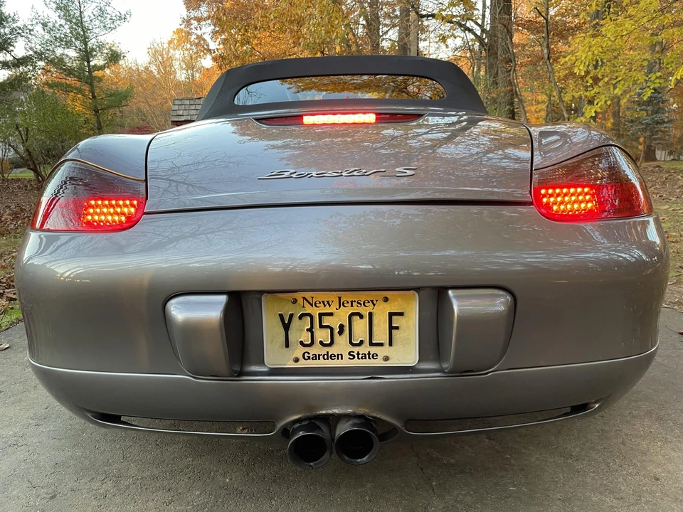 2001 Porsche 986 Boxster S - Image 23 of 31