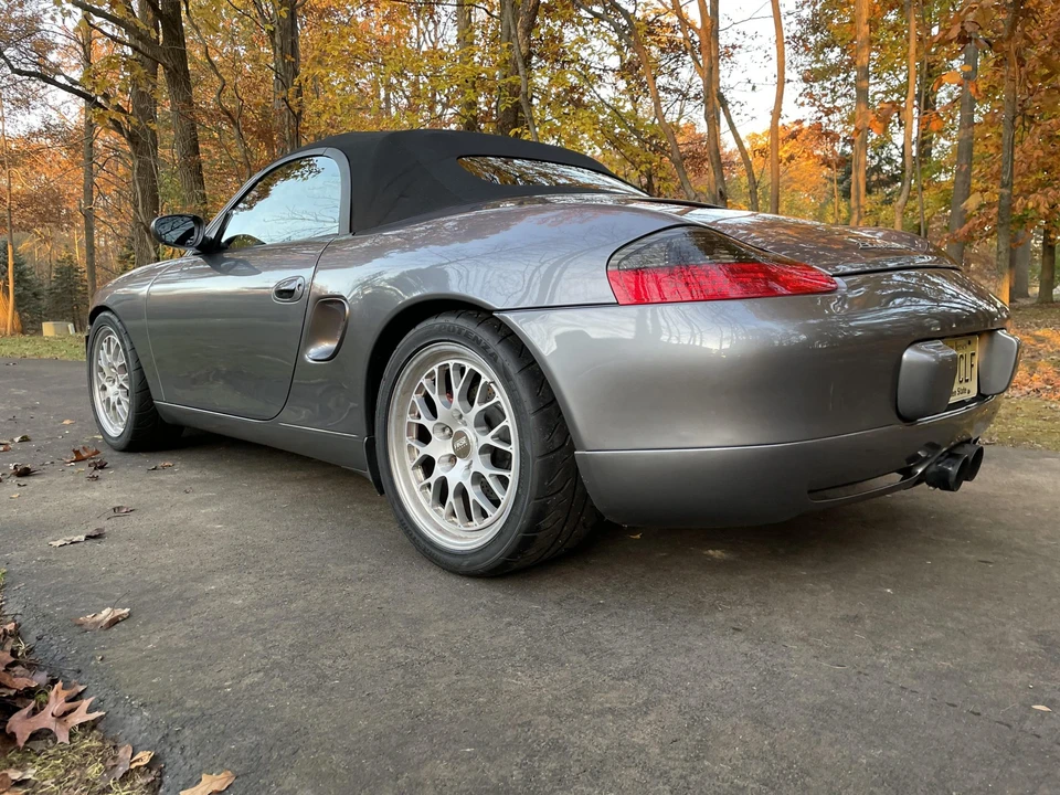 2001 Porsche 986 Boxster S - Image 12 of 31