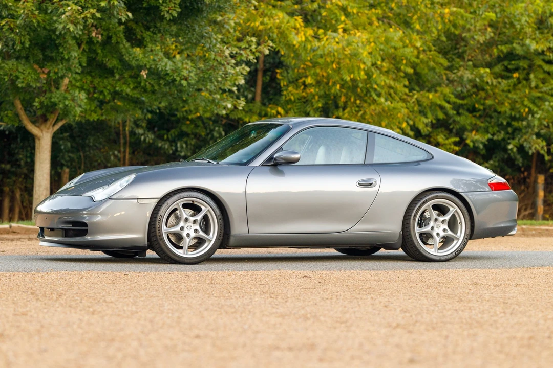 2003 Porsche 996 Carrera - Image 2 of 31