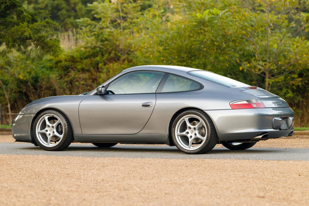 2003 Porsche 996 Carrera - Image 29 of 31