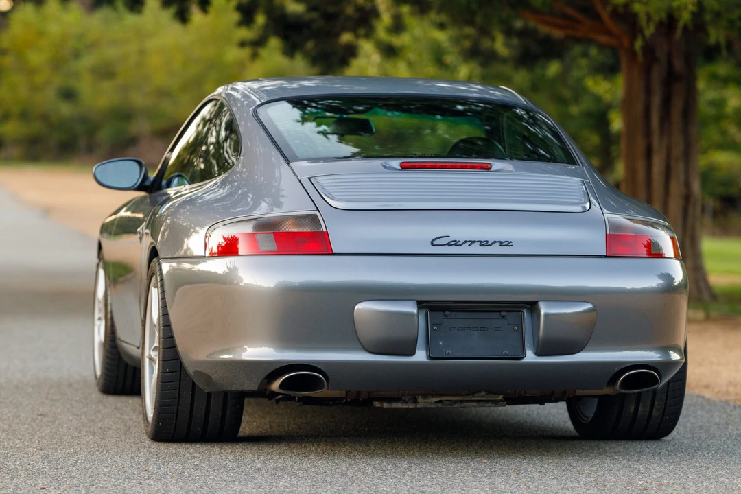 2003 Porsche 996 Carrera - Image 25 of 31