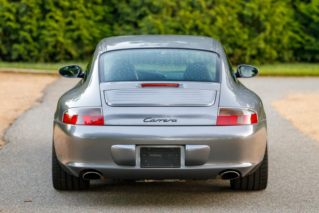 2003 Porsche 996 Carrera - Image 24 of 31