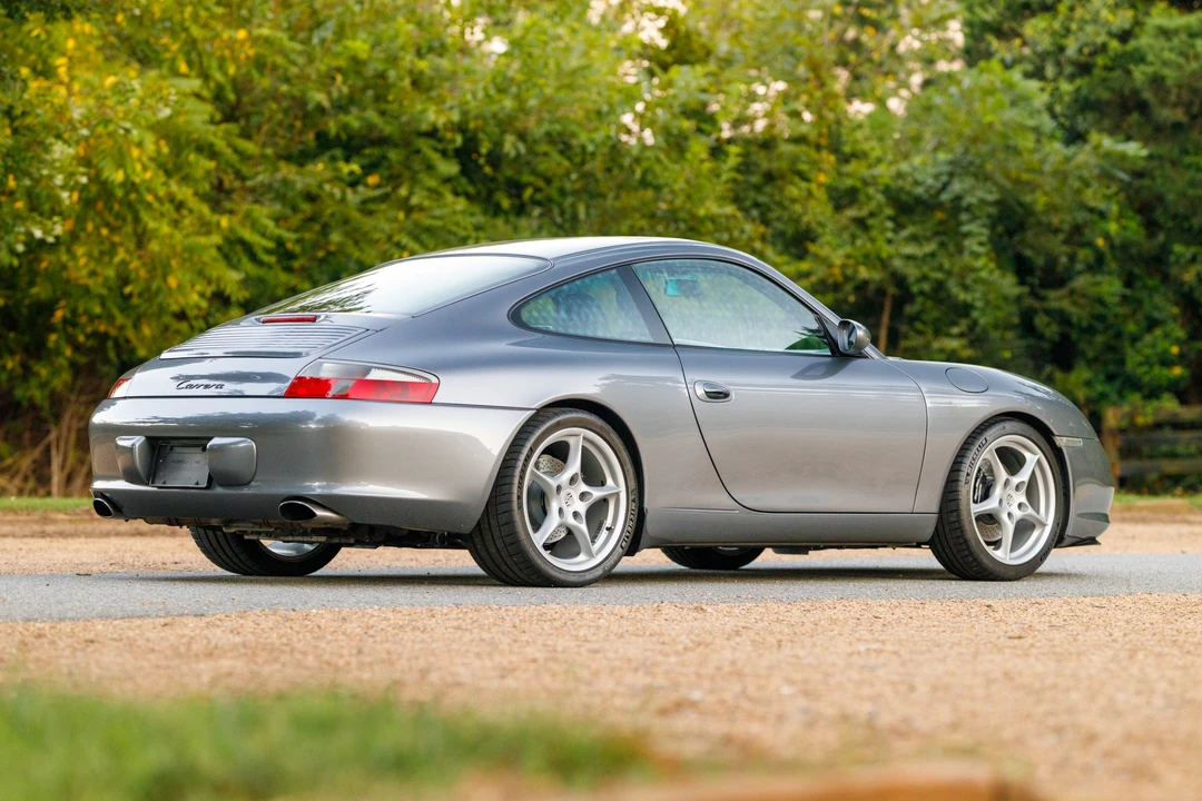 2003 Porsche 996 Carrera - Image 19 of 31