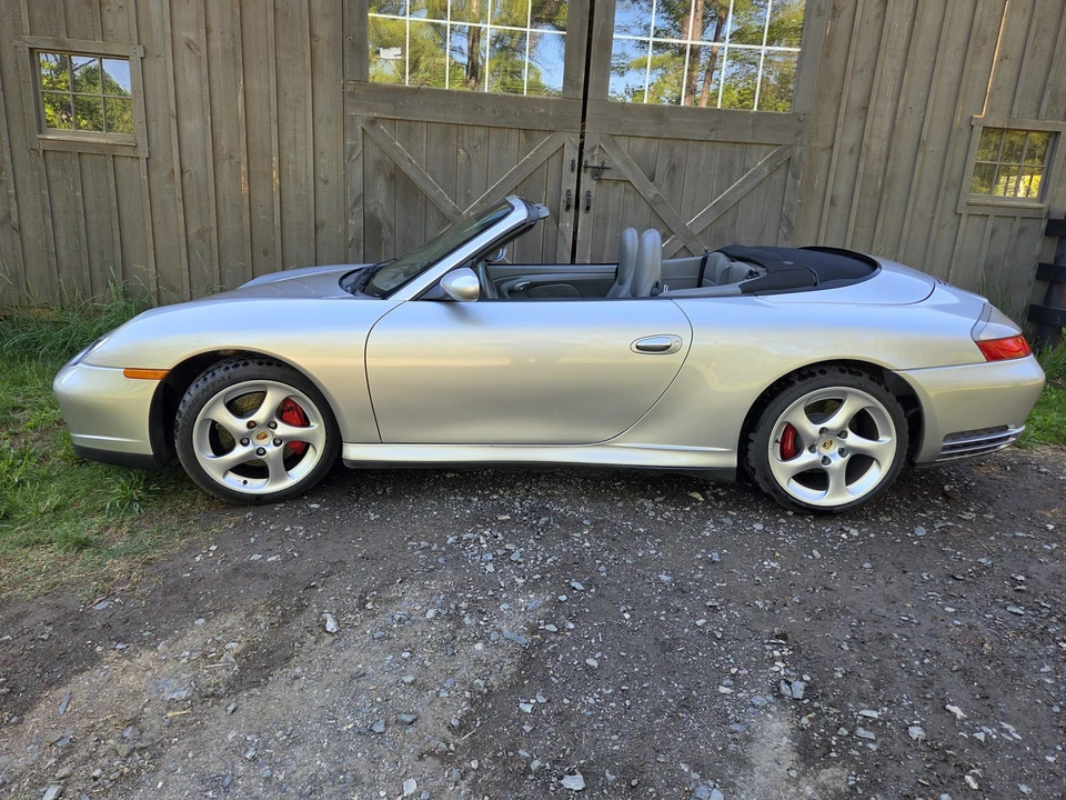 2004 Porsche 996 Carrera 4S - Image 19 of 31