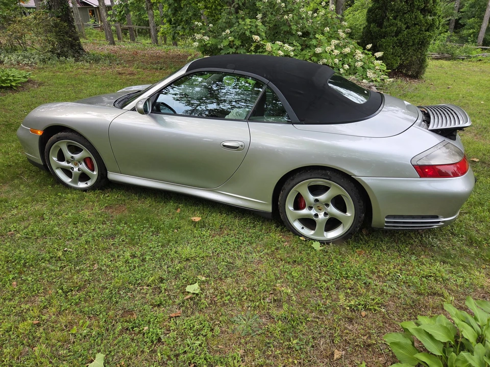 2004 Porsche 996 Carrera 4S - Image 17 of 31