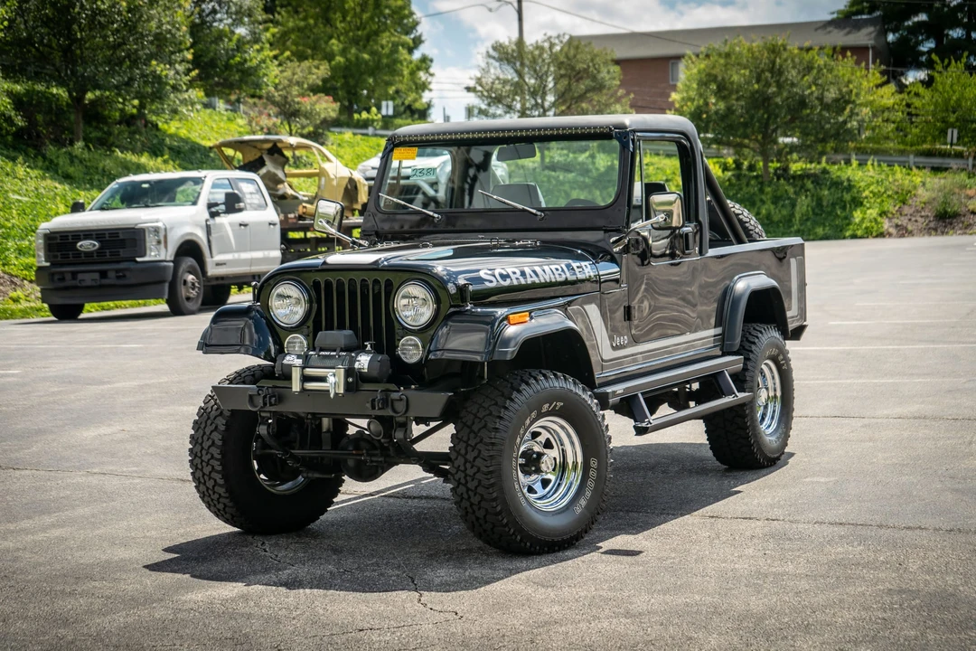 1982 Jeep CJ8 Scrambler - Image 3 of 31