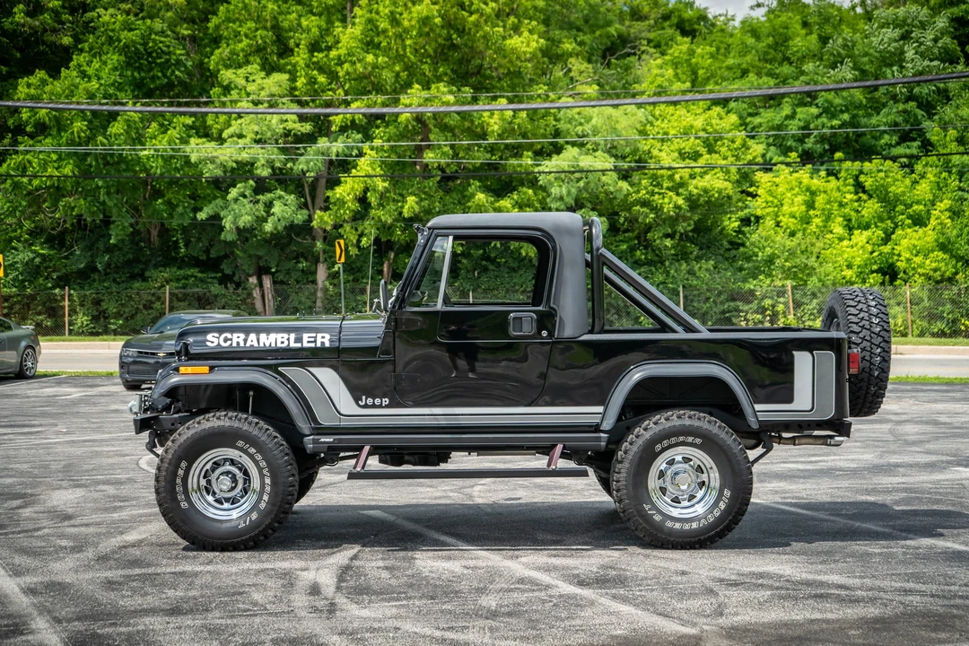 1982 Jeep CJ8 Scrambler - Image 9 of 31