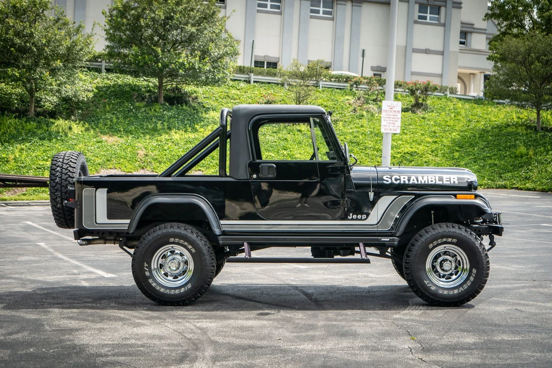 1982 Jeep CJ8 Scrambler - Image 22 of 31