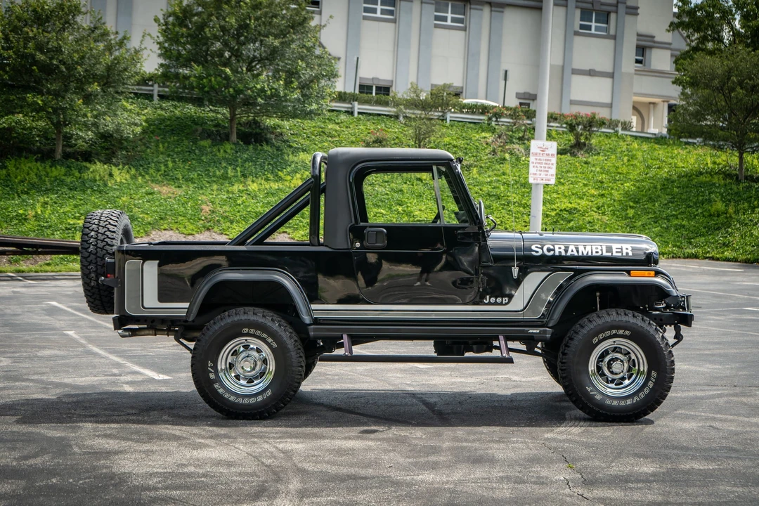 1982 Jeep CJ8 Scrambler - Image 23 of 31