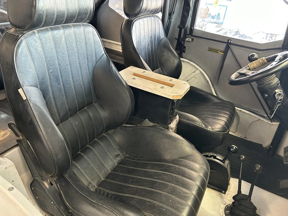 Jeep CJ5 - Image 23 of 31