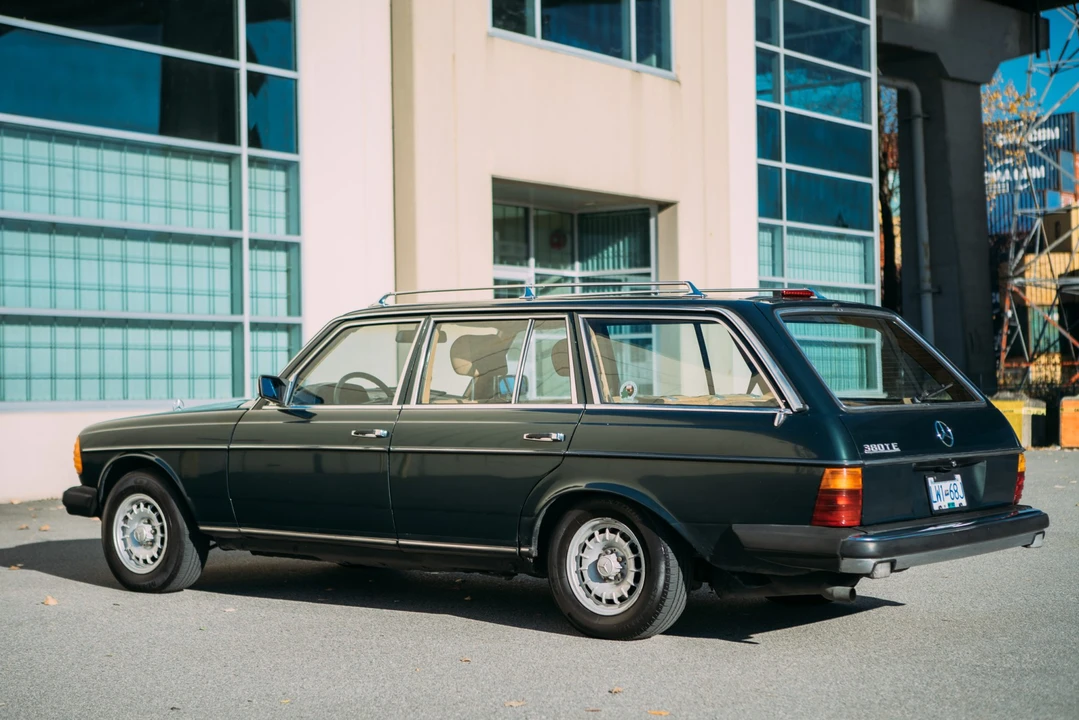 1981 Mercedes-Benz W123 Wagon (S123) - Image 26 of 31