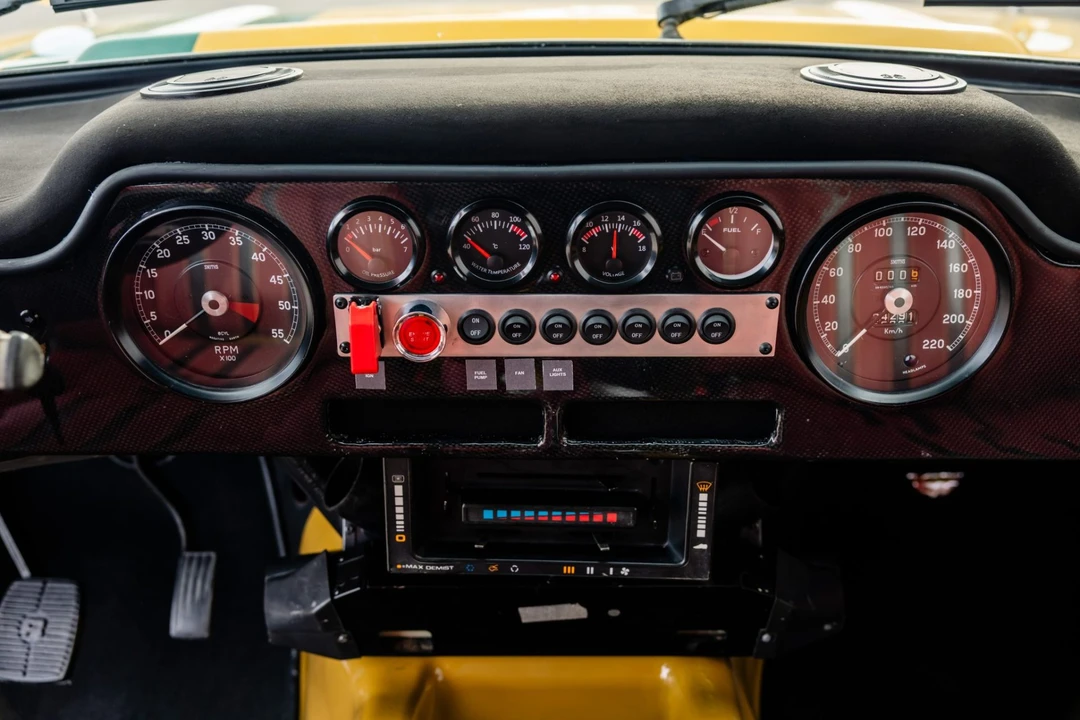 1989 Land Rover Range Rover Classic - Image 5 of 8