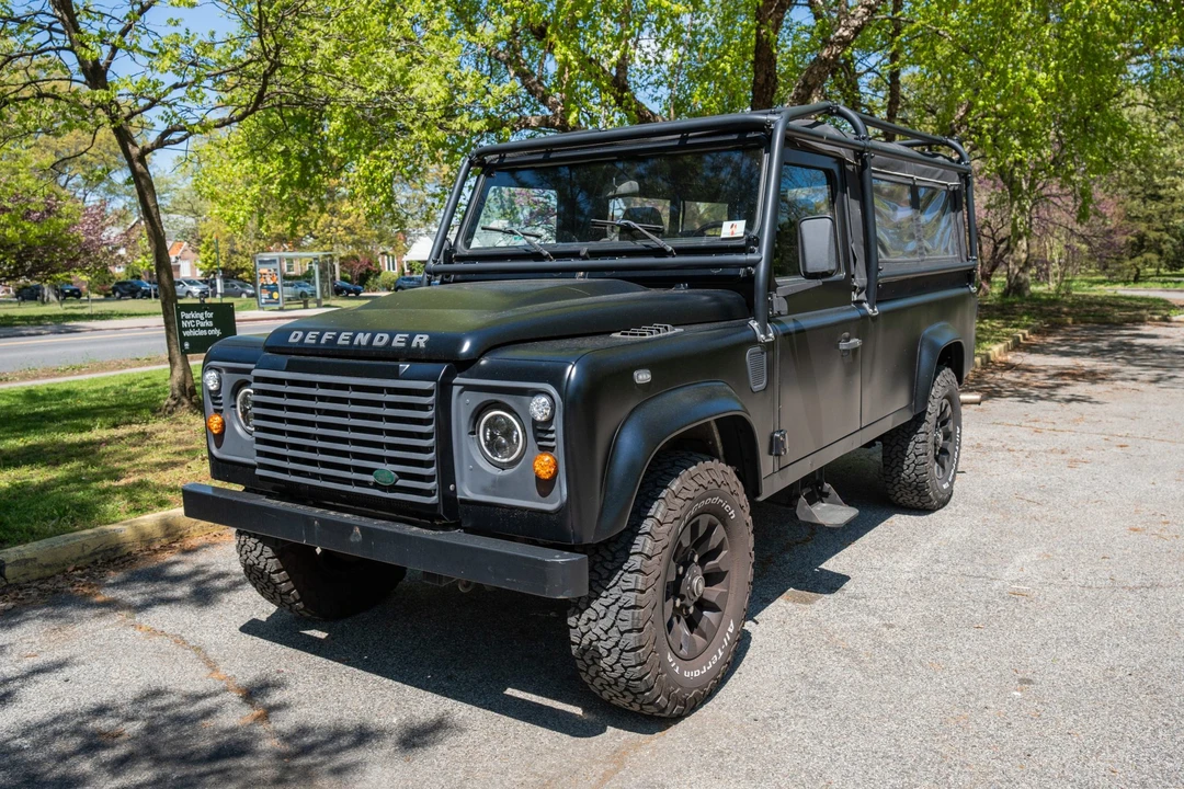 1992 Land Rover Defender 110 - Image 4 of 31